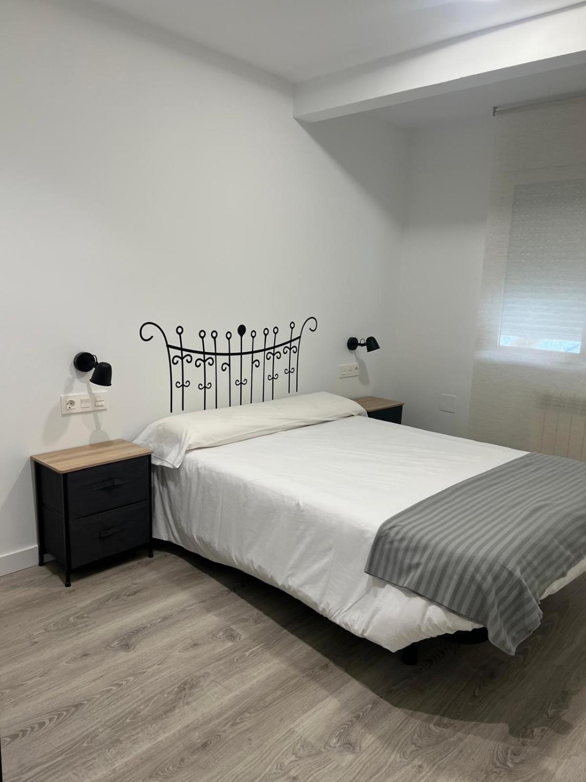Hostal Monaco Valladolid Buitenkant foto