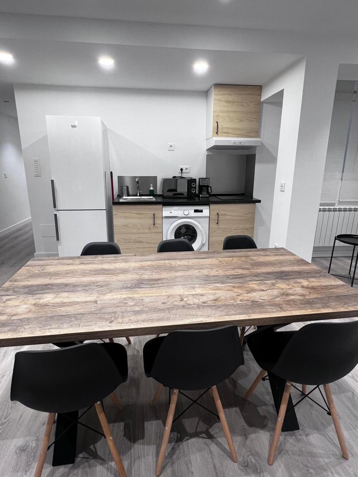 Hostal Monaco Valladolid Buitenkant foto