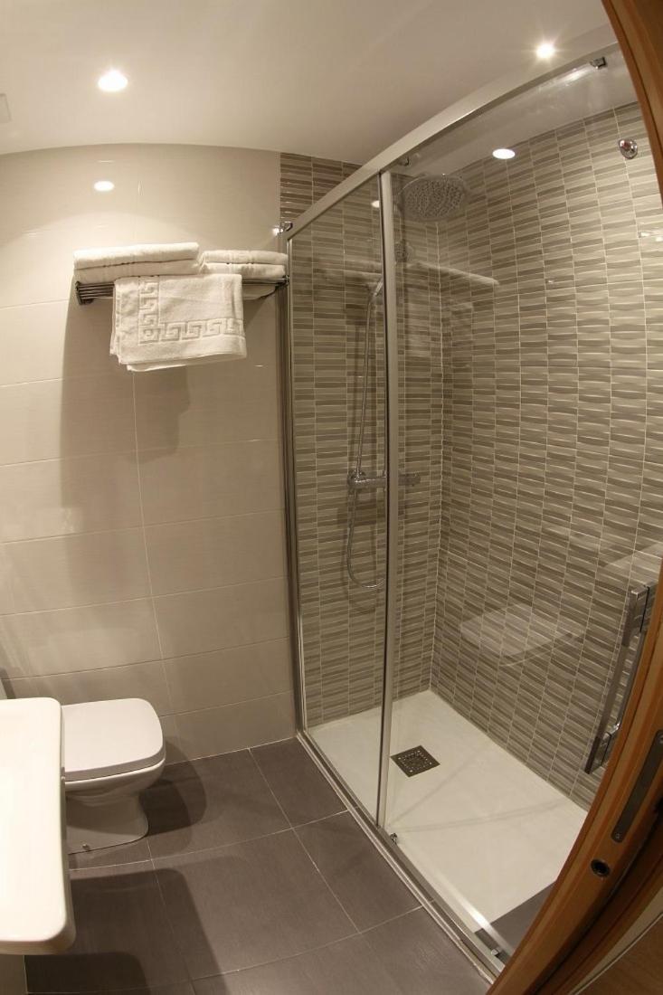 Hostal Monaco Valladolid Buitenkant foto