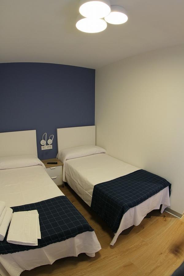 Hostal Monaco Valladolid Buitenkant foto
