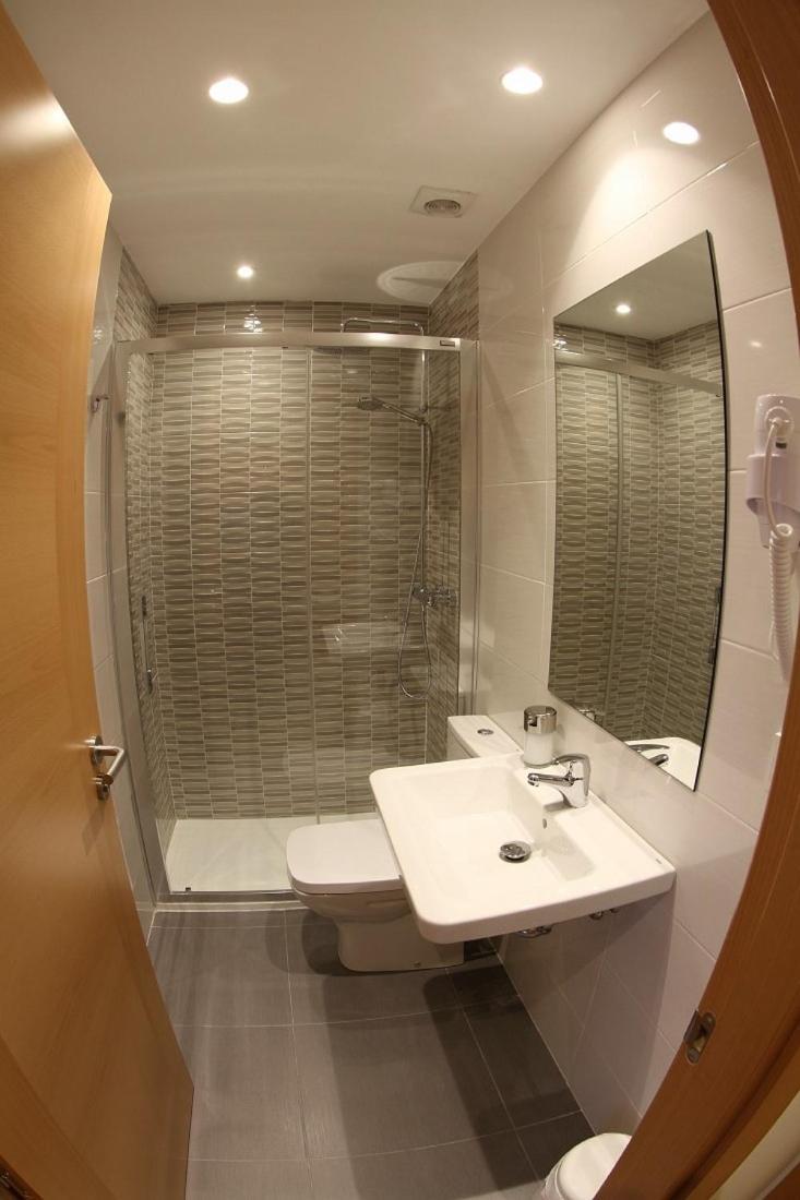 Hostal Monaco Valladolid Buitenkant foto