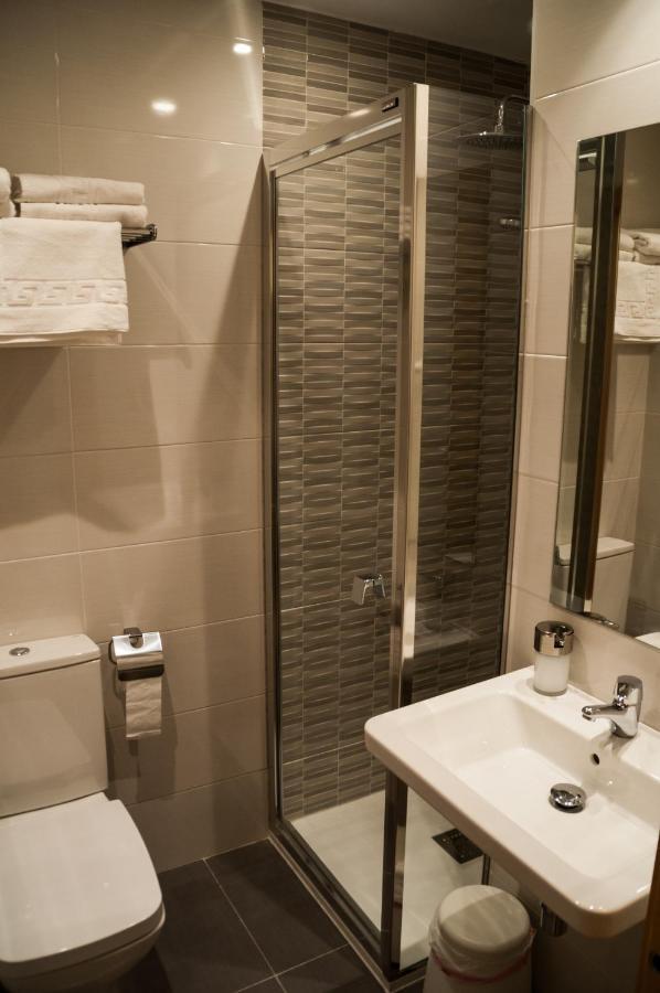 Hostal Monaco Valladolid Buitenkant foto