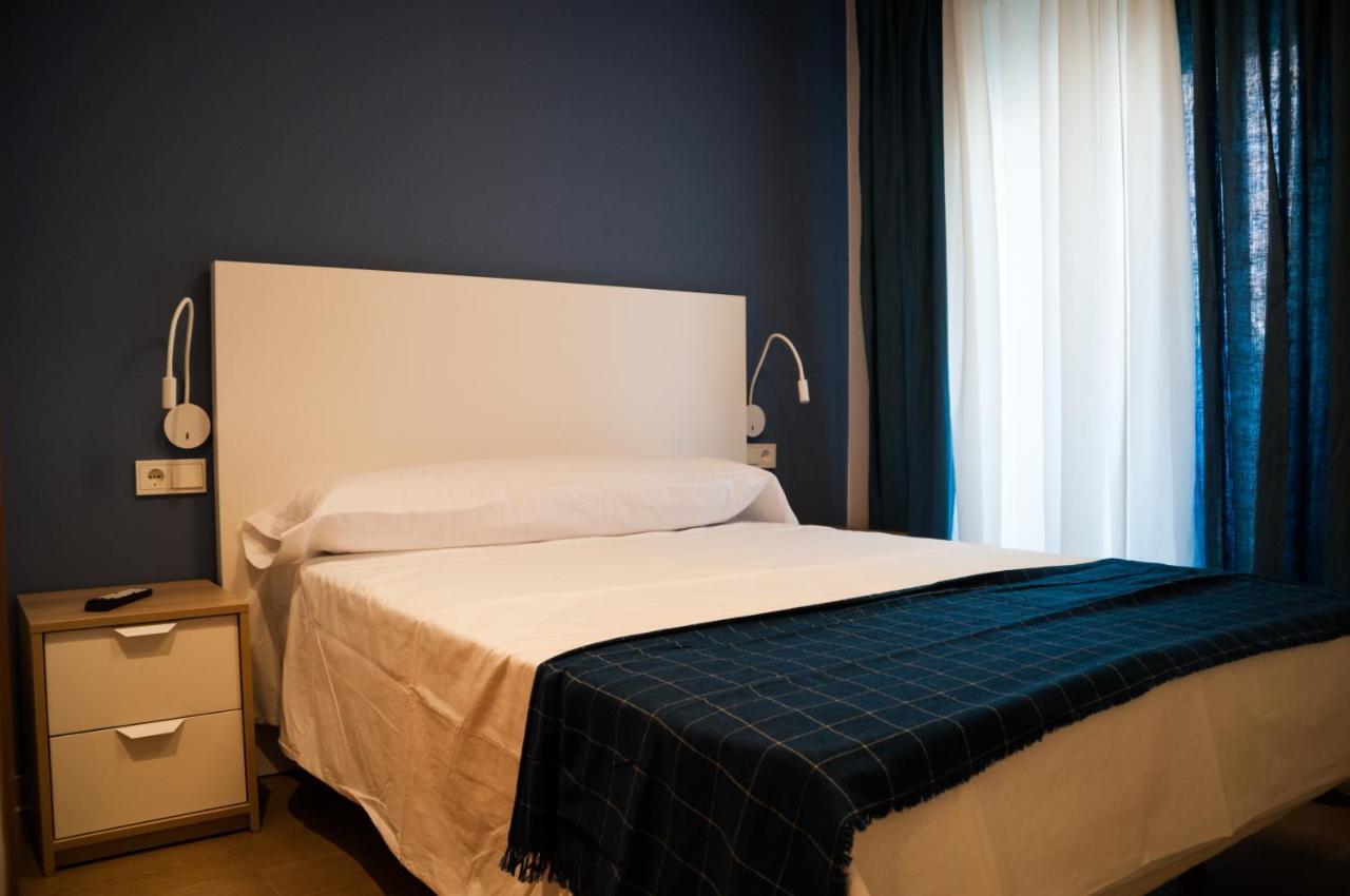 Hostal Monaco Valladolid Buitenkant foto