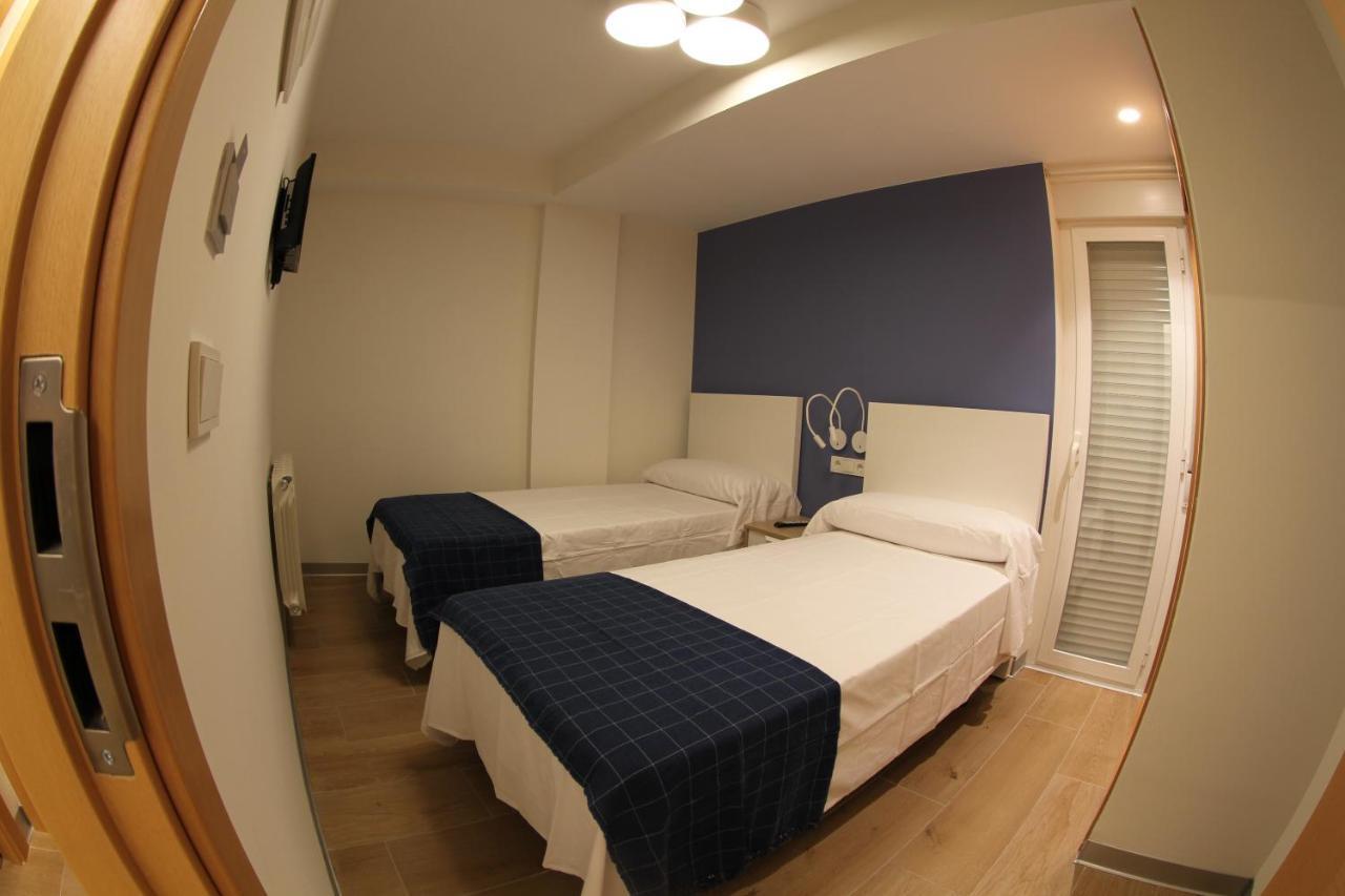 Hostal Monaco Valladolid Buitenkant foto