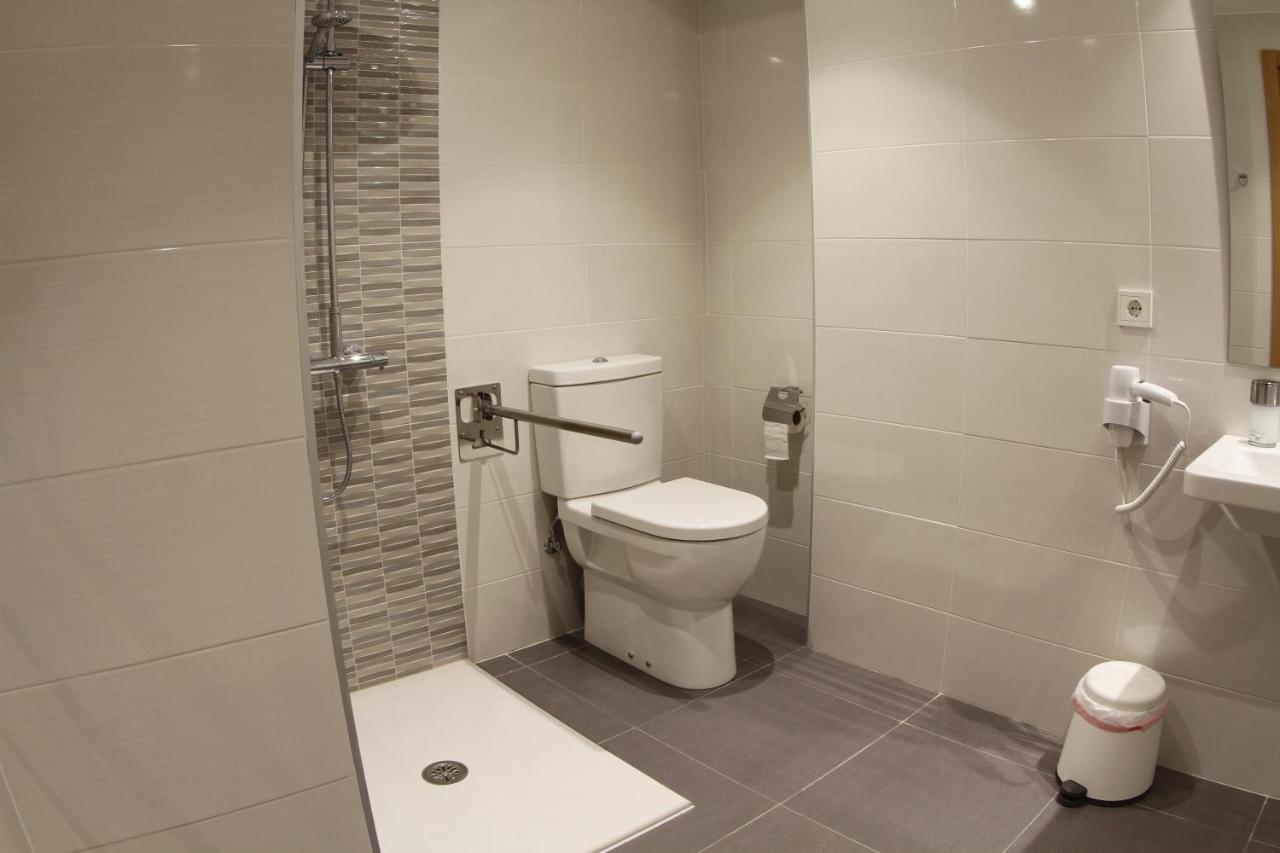 Hostal Monaco Valladolid Buitenkant foto
