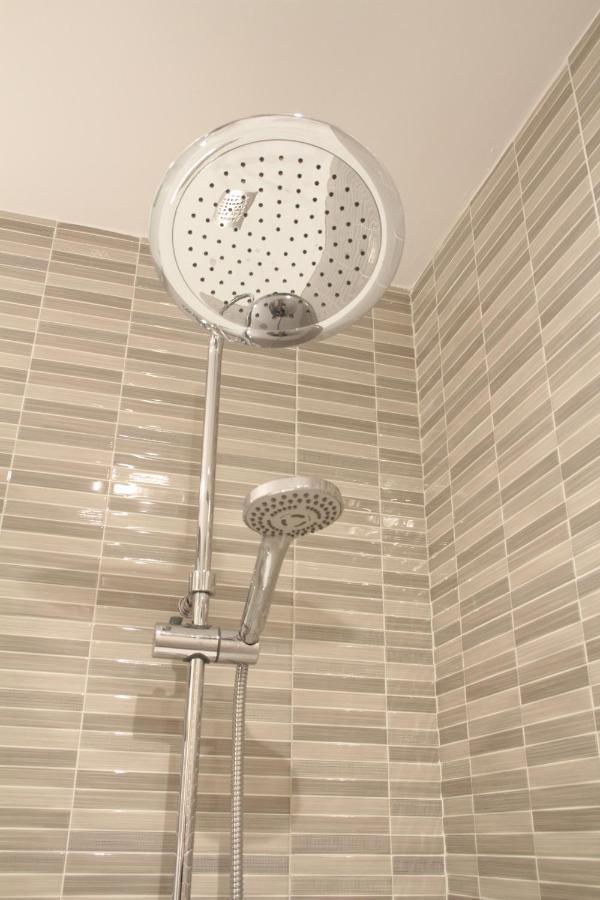Hostal Monaco Valladolid Buitenkant foto